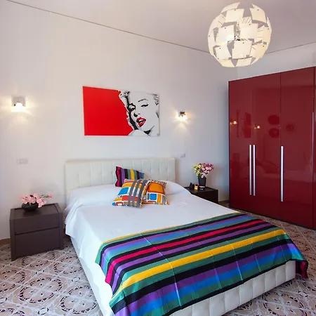 Guest house Serena With Sea View *